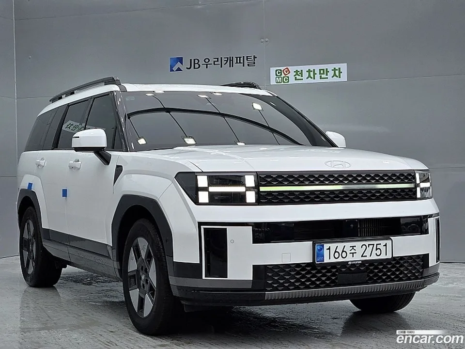 Hyundai SantaFe HEV 1.6 2WD 2023 — миниатюра 3