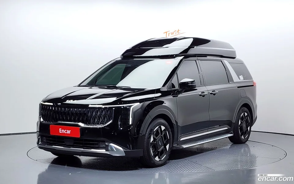 Kia Carnival 9 2024 — фото 1, купить с доставкой в Москву