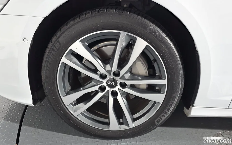Audi A6 45 TFSI 2023 — миниатюра 5