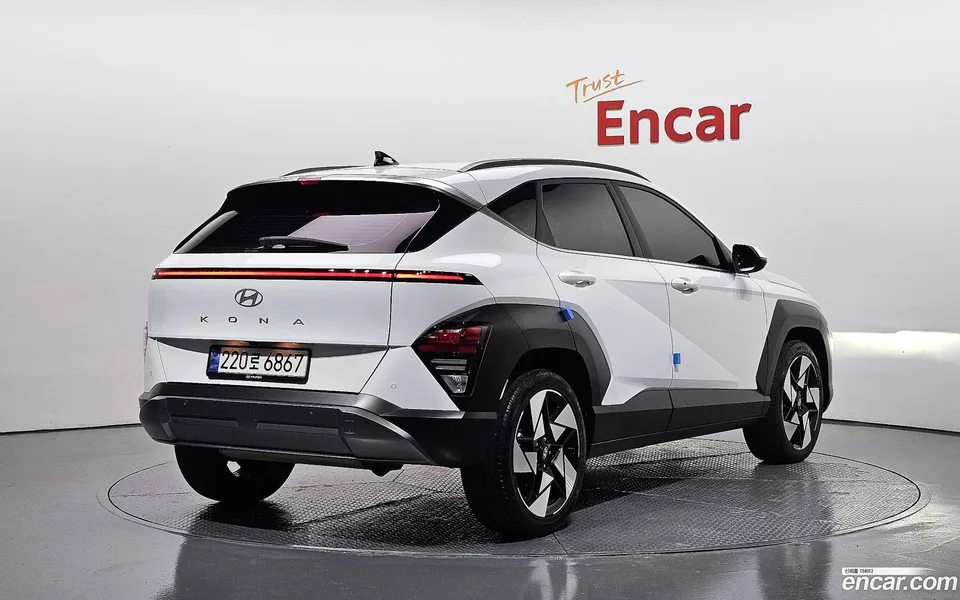 Hyundai Kona 1.6 2WD 2024 — миниатюра 2