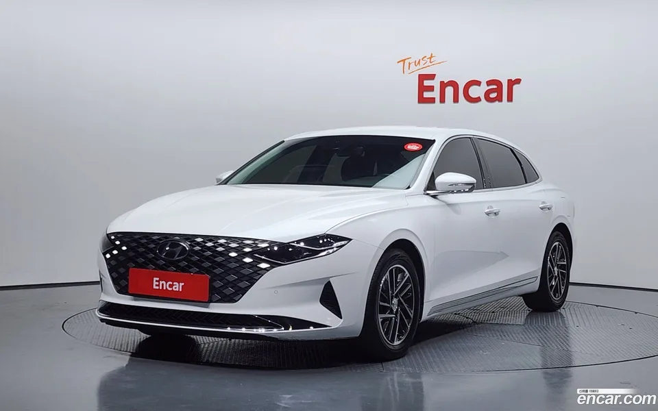 Hyundai Grandeur IG 2.5 2022 — фото 1, купить с доставкой в Москву