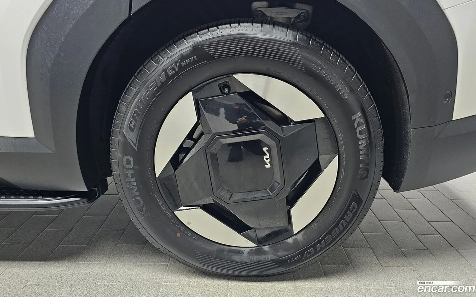 Kia EV9 2WD 2024 — миниатюра 2