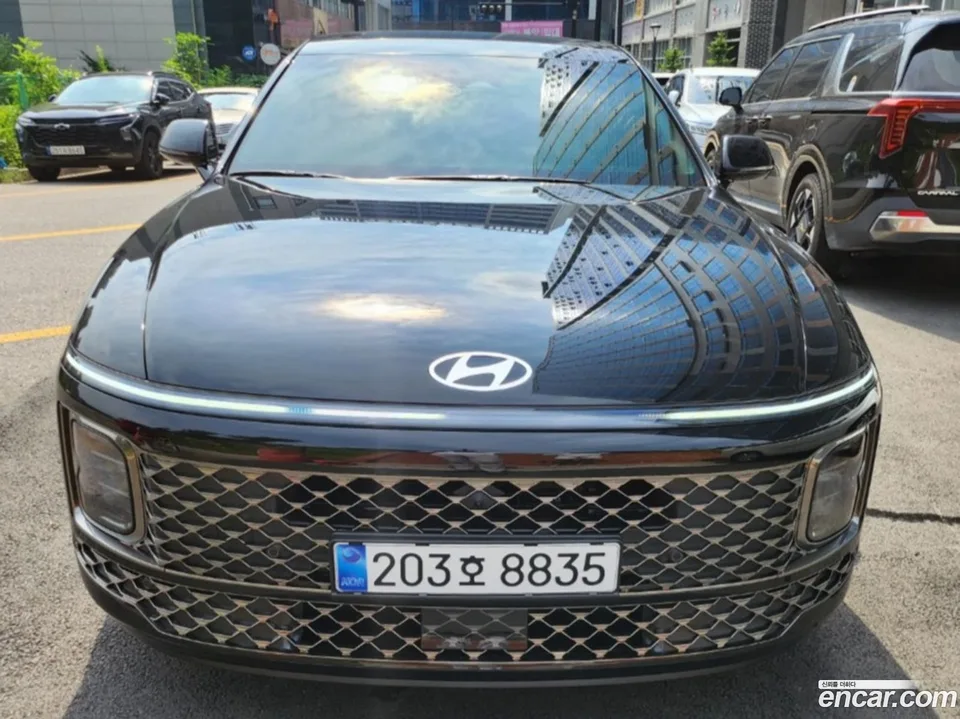 Hyundai Grandeur Hybrid 2025 — фото 1, купить с доставкой в Москву