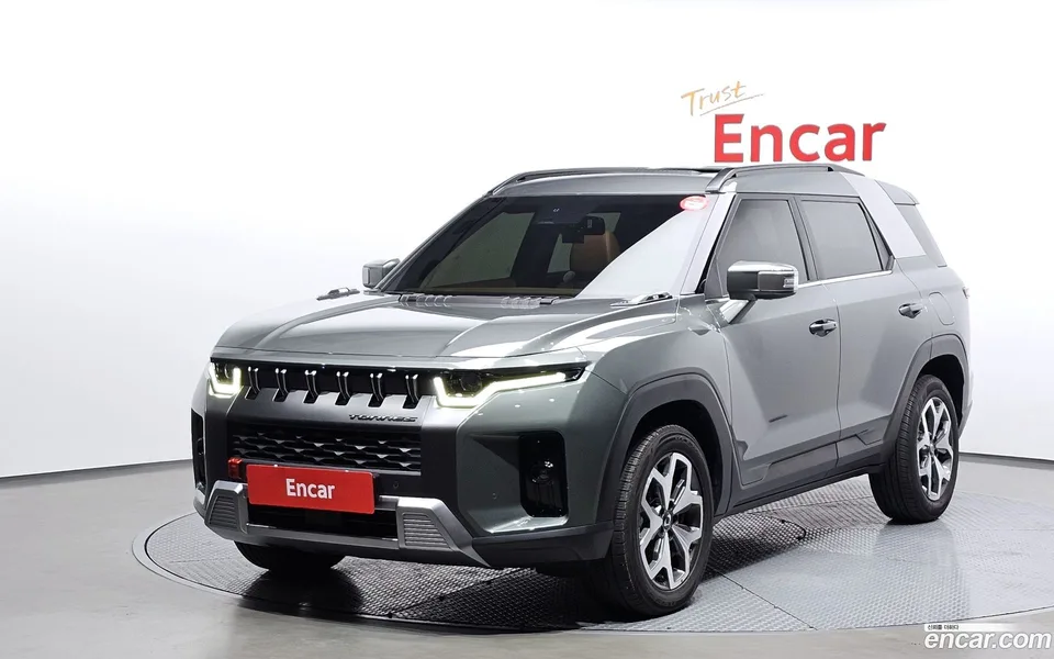 KG Mobility Torres 1.5 2WD 2023 — фото 1, купить с доставкой в Москву