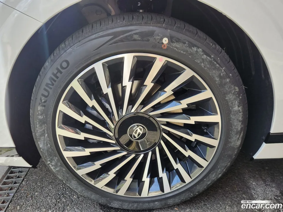 Hyundai Grandeur 2.5 2WD 2025 — миниатюра 5