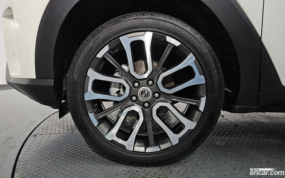 KG Mobility Torres 1.5 4WD 2023 — миниатюра 2