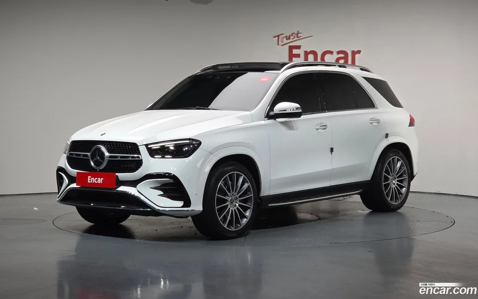 Mercedes-Benz GLE-Class GLE450 4MATIC 2024 — фото 1, купить с доставкой в Москву