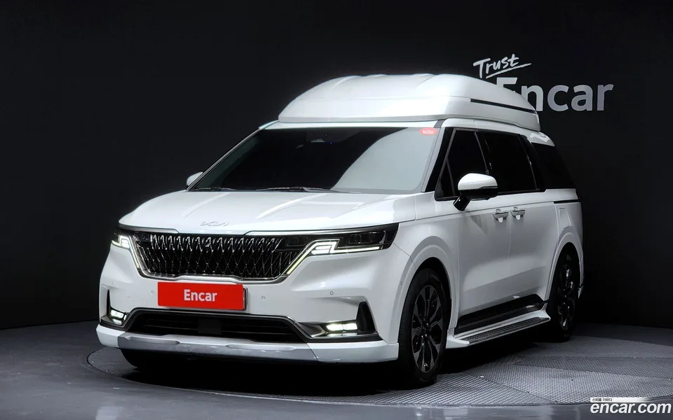Kia Carnival 9 2022 — фото 1, купить с доставкой в Москву