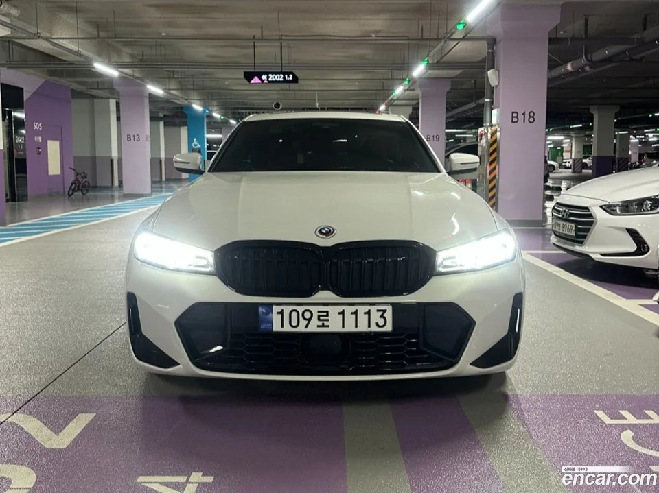 BMW 3 Series 2023