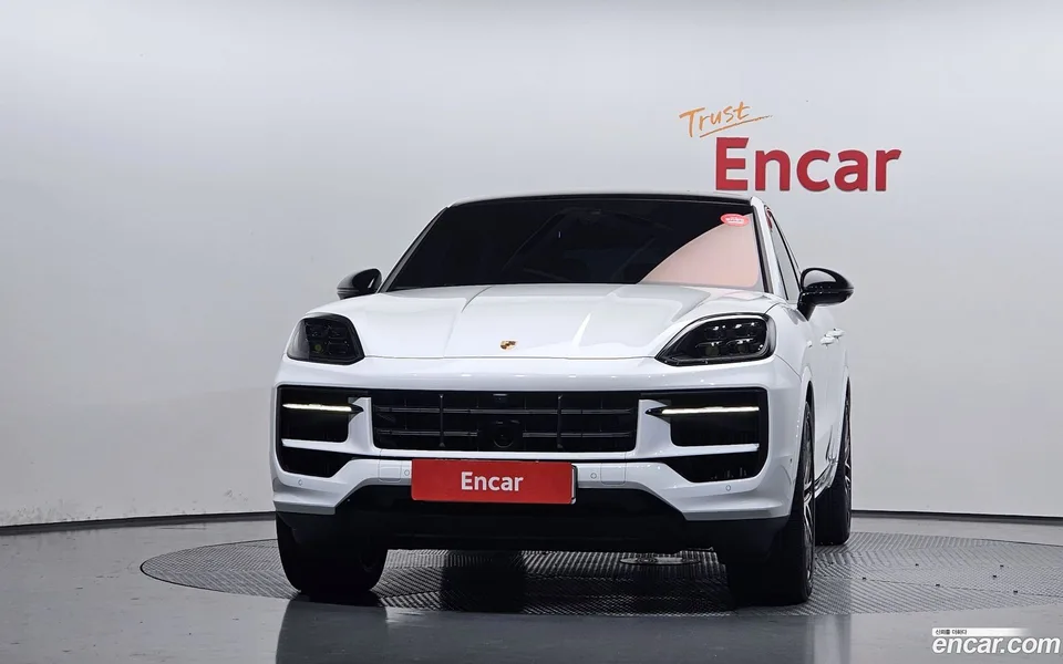 Porsche Cayenne 3.0 2024 — миниатюра 3