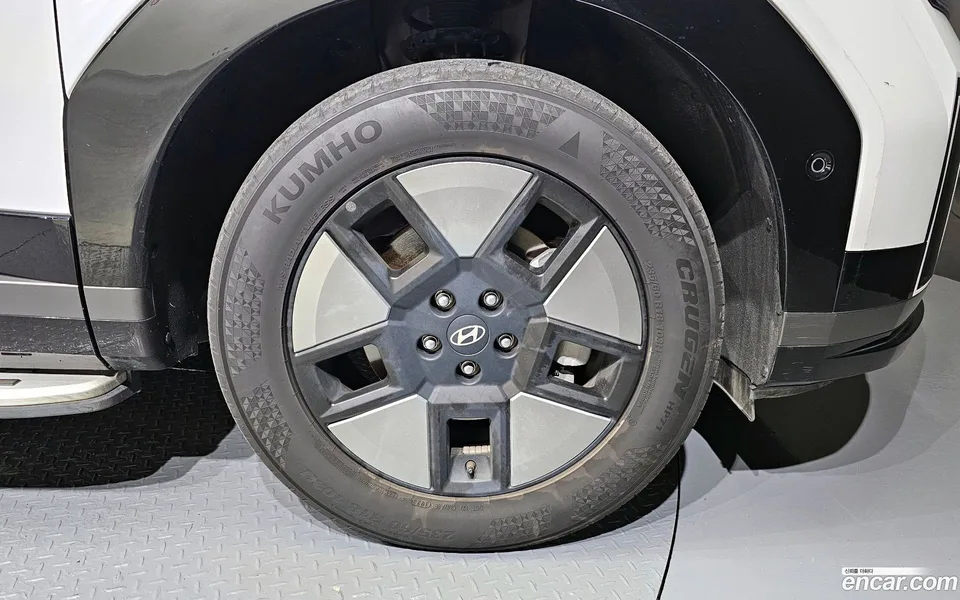 Hyundai SantaFe HEV 1.6 2WD 2023 — миниатюра 5