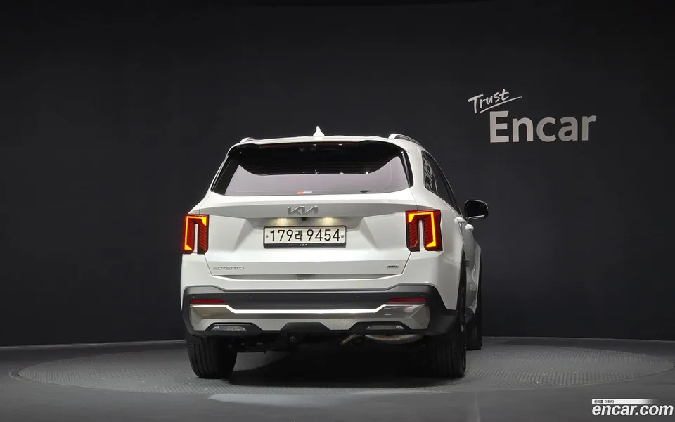 Kia Sorento HEV 1.6 2WD 2023 — миниатюра 4