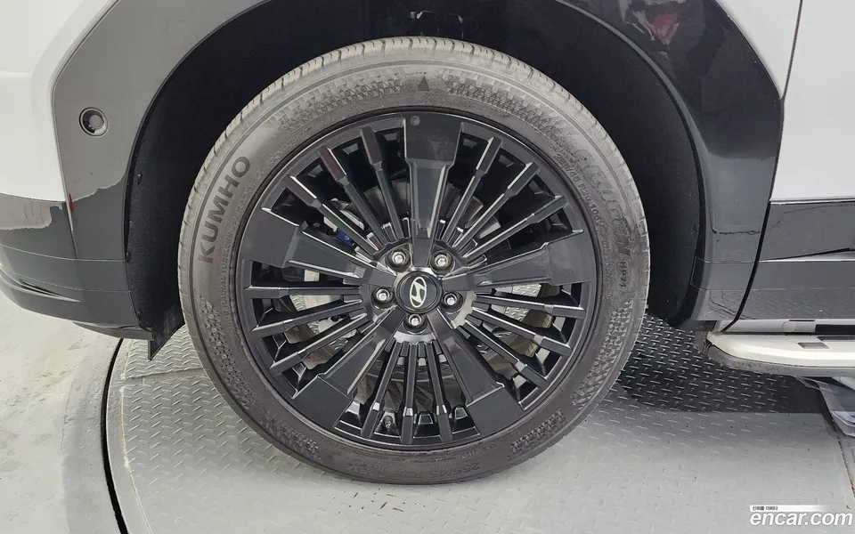 Hyundai SantaFe HEV 1.6 4WD 2023 — миниатюра 2