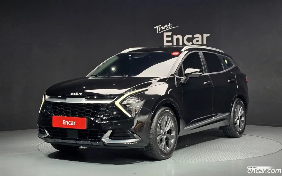 Kia Sportage 1.6 2WD 2022 — фото 1, купить с доставкой в Москву