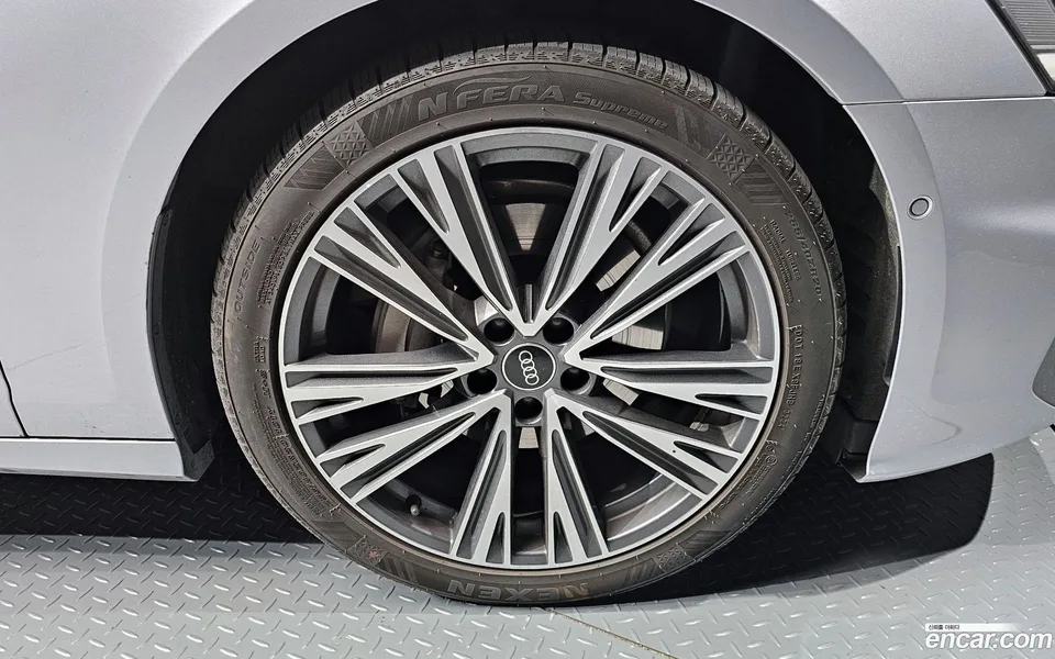 Audi A6 45 TFSI 2023 — миниатюра 2