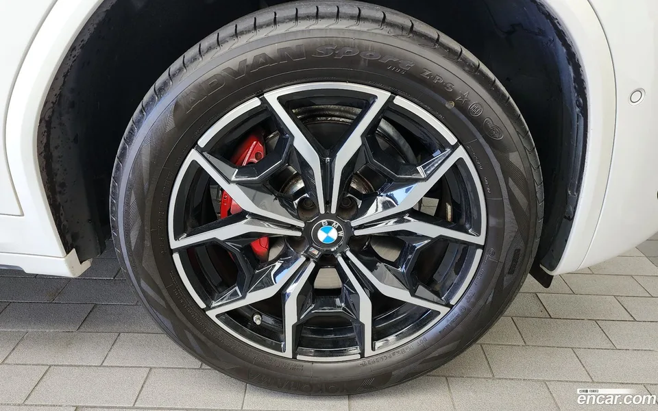 BMW X3 xDrive 20i M 2023 — миниатюра 2