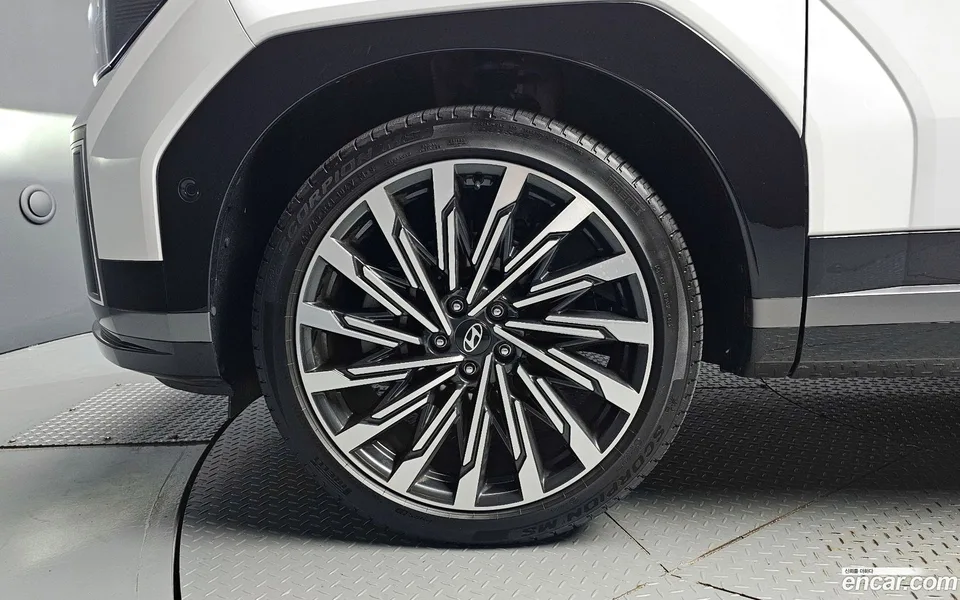 Hyundai SantaFe 2.5T 2WD 2023 — миниатюра 2