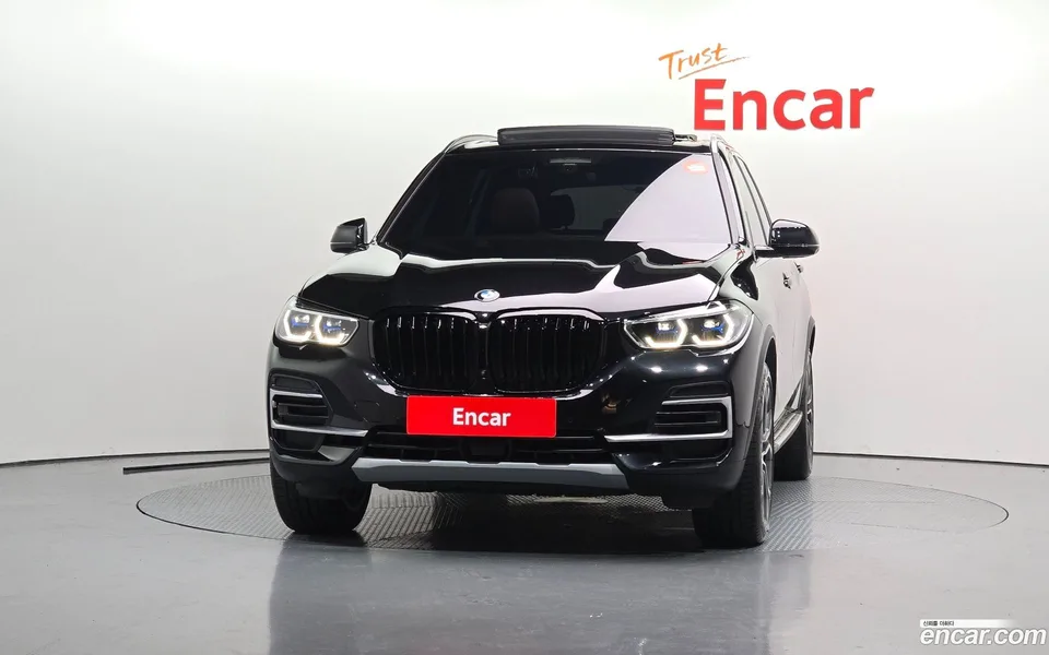 BMW X5 xDrive 30d xLine 2023 — миниатюра 3