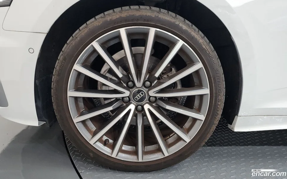 Audi A5 40 TFSI 2023 — миниатюра 2