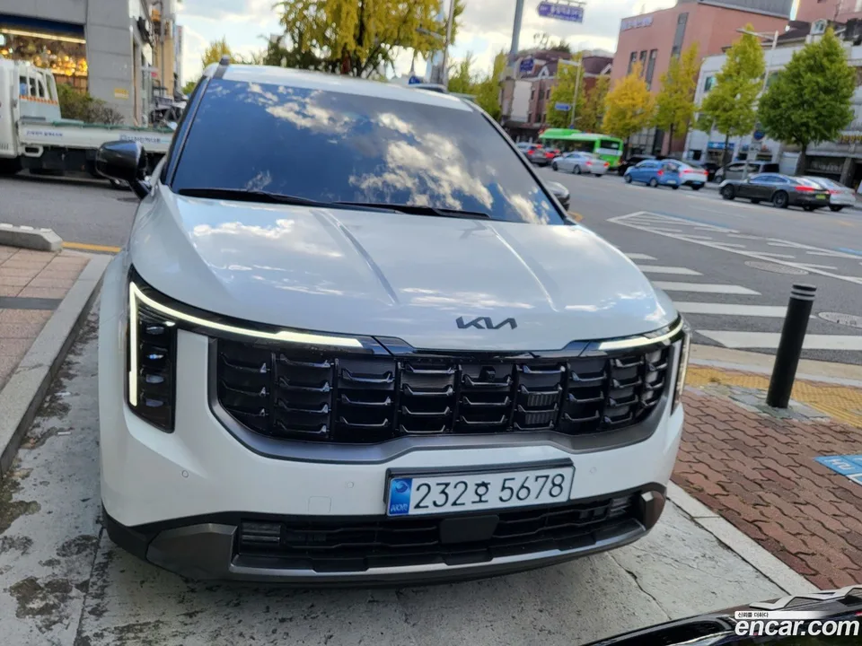 Kia Carnival HEV 9 X Line 2025 — миниатюра 2