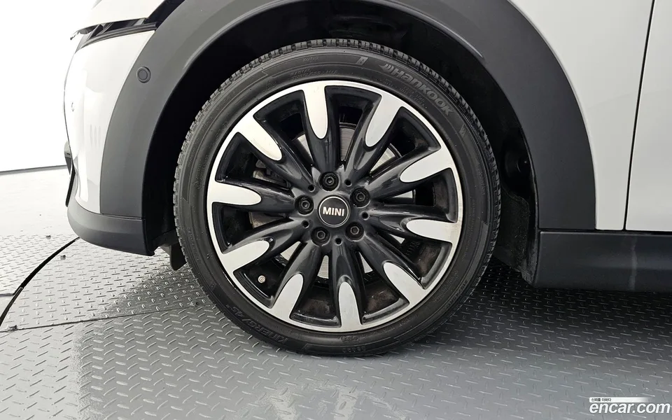 MINI Cooper S 2022 — миниатюра 2