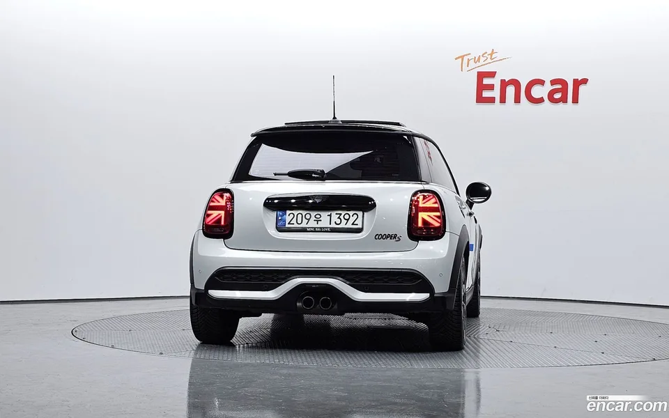 MINI Cooper S 2022 — миниатюра 4
