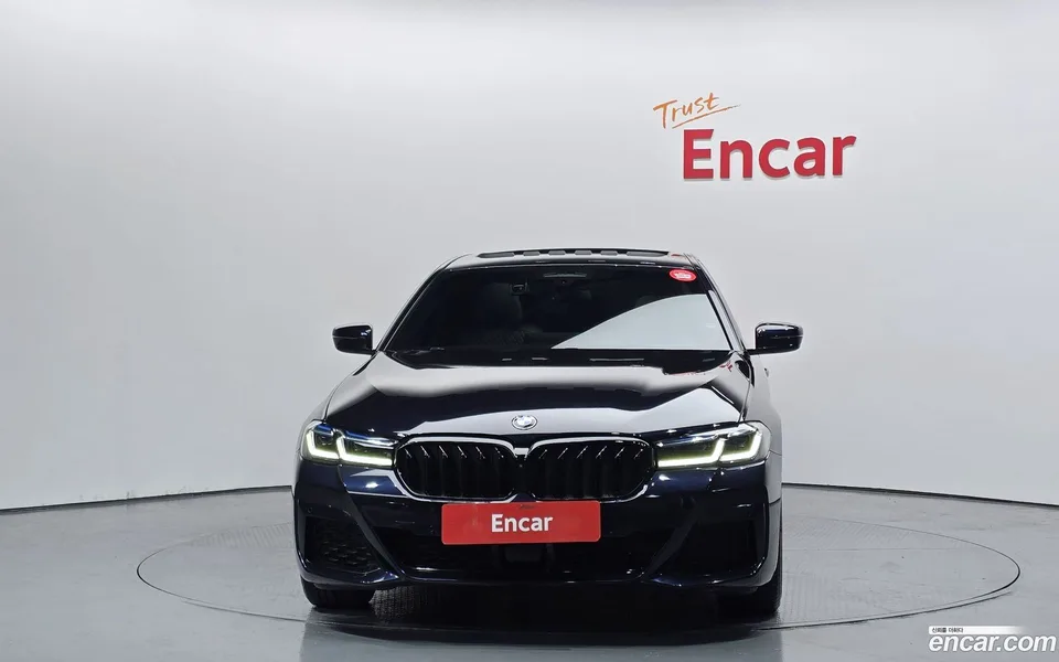 BMW 5 Series 530i M 2023 — миниатюра 3