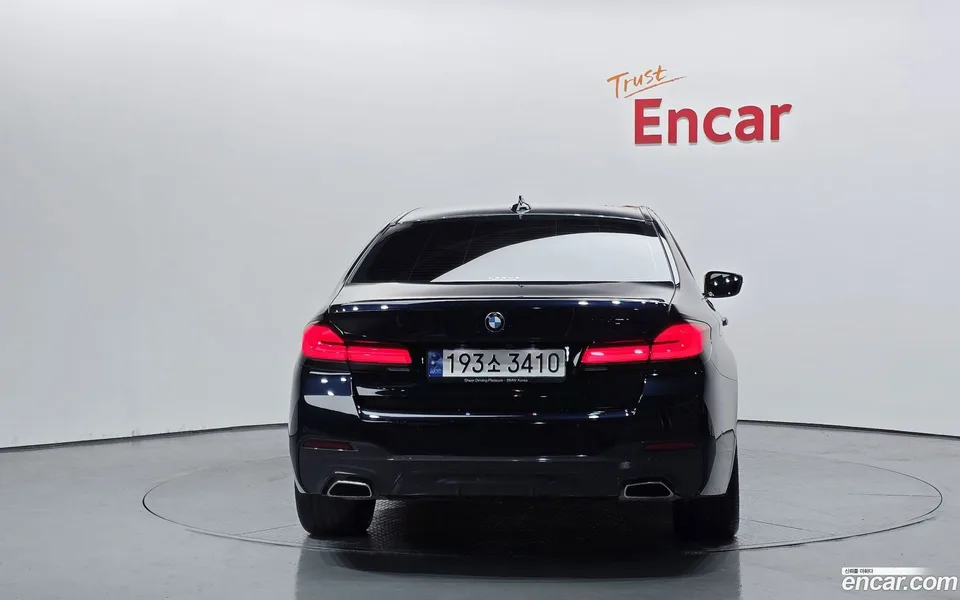 BMW 5 Series 530i M 2023 — миниатюра 4