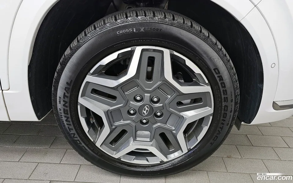 Hyundai SantaFe HEV 1.6 2WD 2023 — миниатюра 2