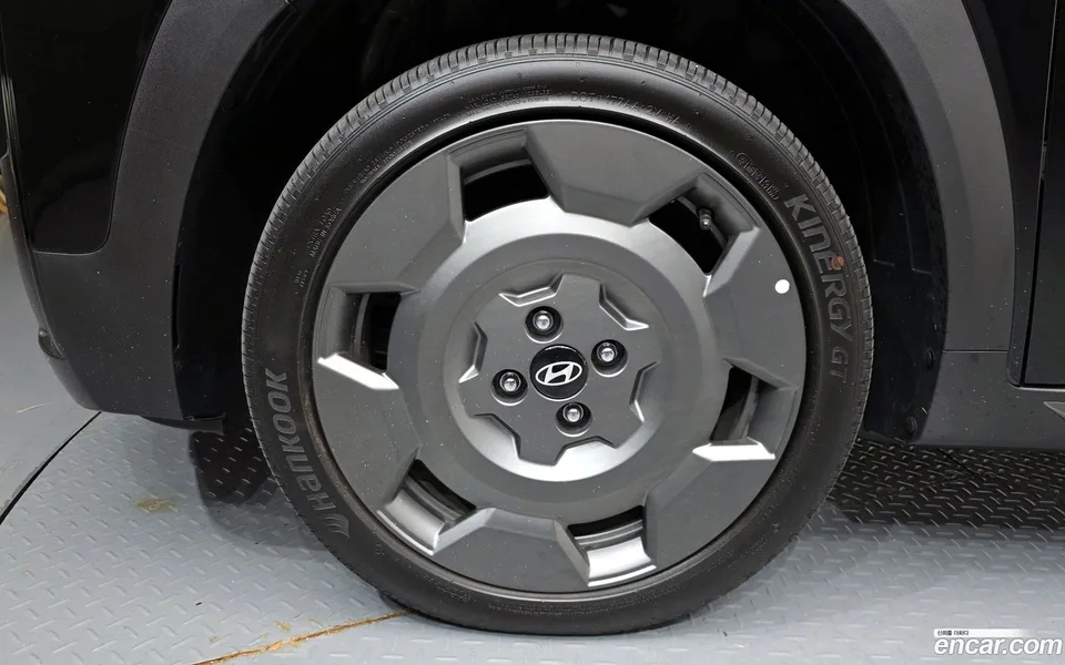 Hyundai Casper Electric 2025 — миниатюра 2