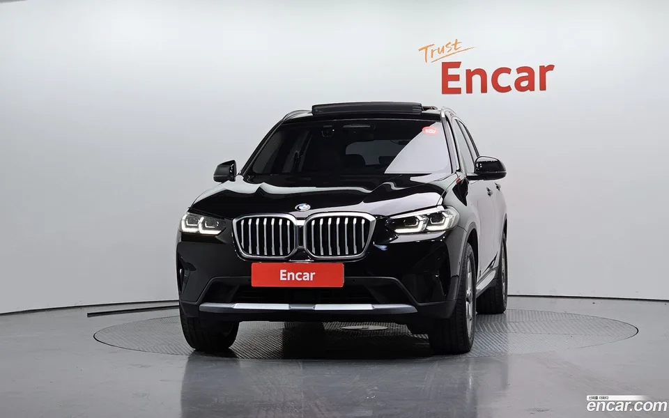 BMW X3 xDrive 20i 2022 — миниатюра 3