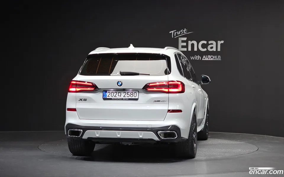 BMW X5 xDrive 40i M 2023 — миниатюра 4