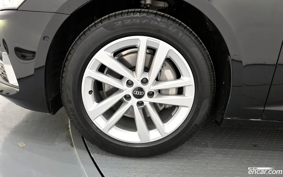 Audi A6 45 TFSI 2023 — миниатюра 2
