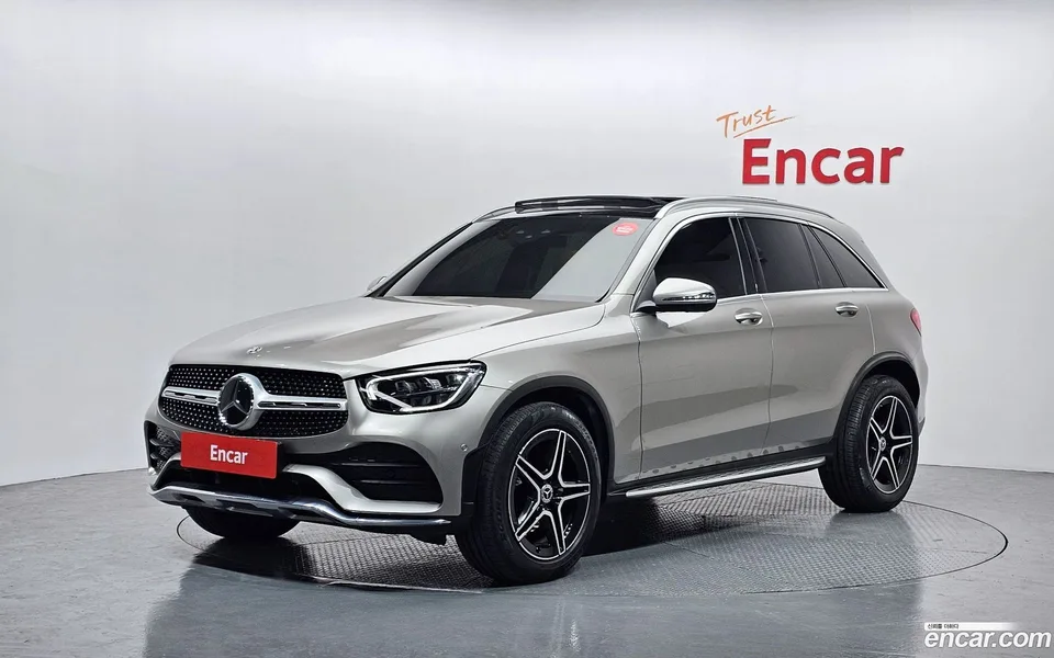 Mercedes-Benz GLC-Class GLC300 4MATIC 2022 — фото 1, купить с доставкой в Москву