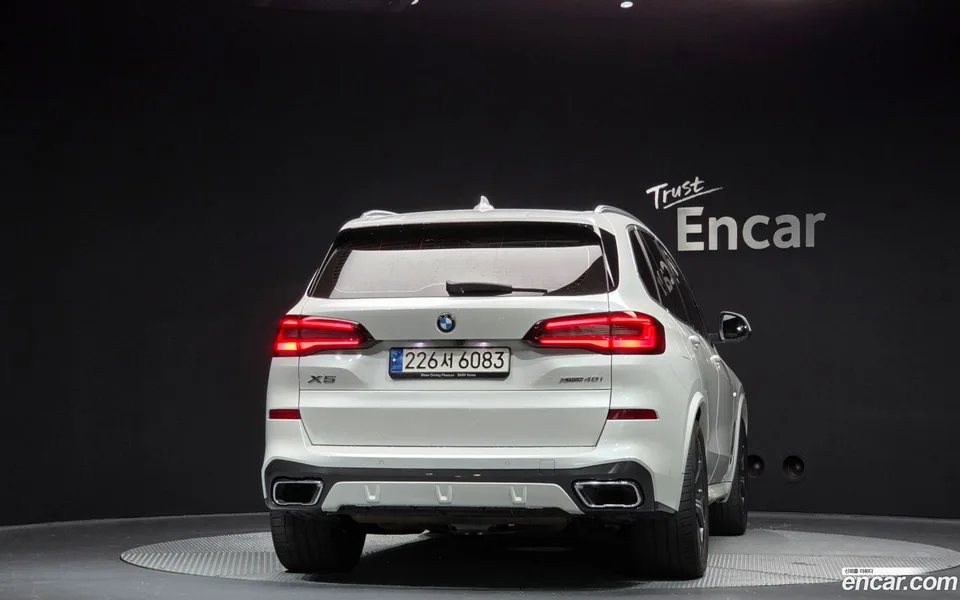 BMW X5 xDrive 40i M 2022 — миниатюра 4