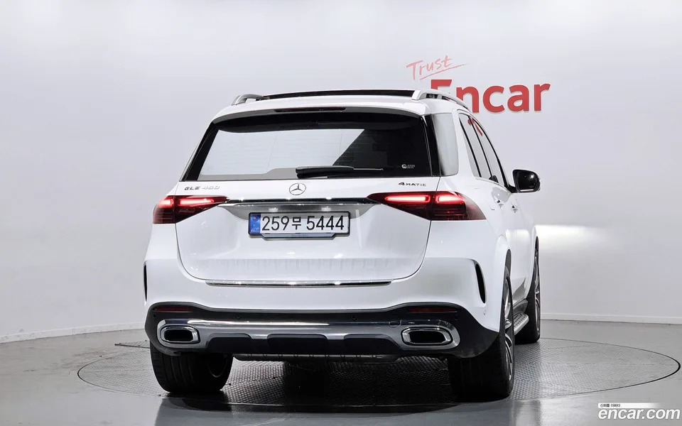 Mercedes-Benz GLE-Class GLE450 4MATIC 2025 — миниатюра 4