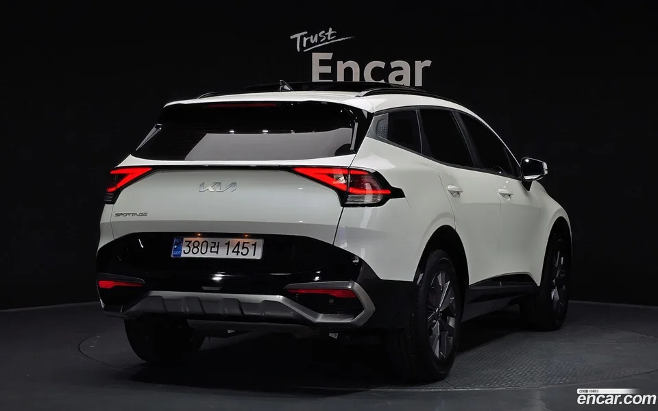 Kia Sportage 1.6 2WD 2022 — миниатюра 2