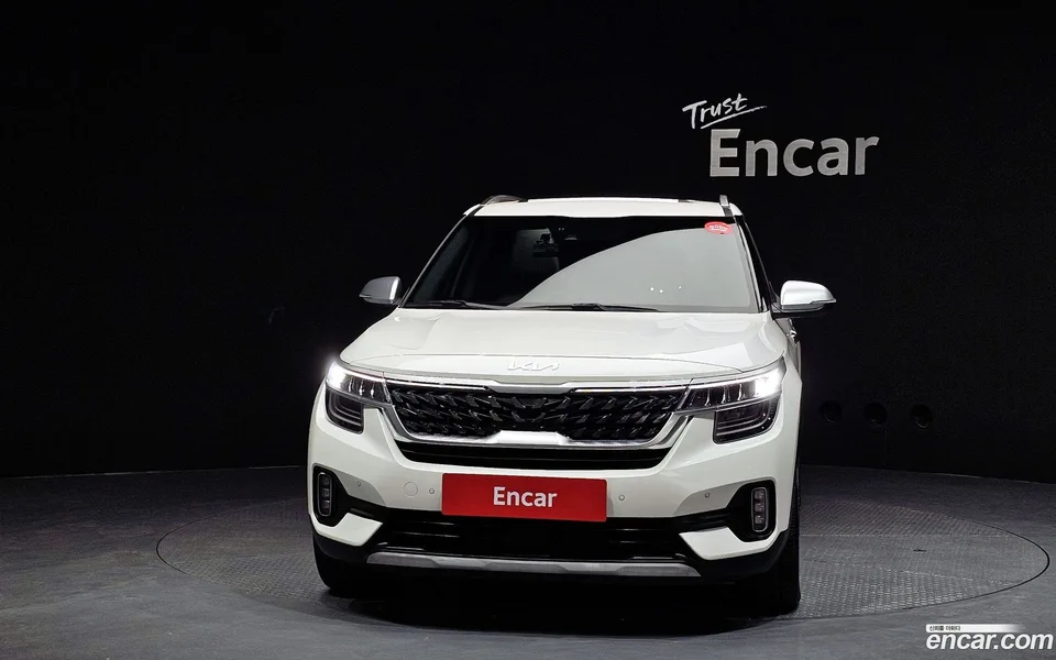 Kia Seltos 1.6 4WD 2022 — миниатюра 3