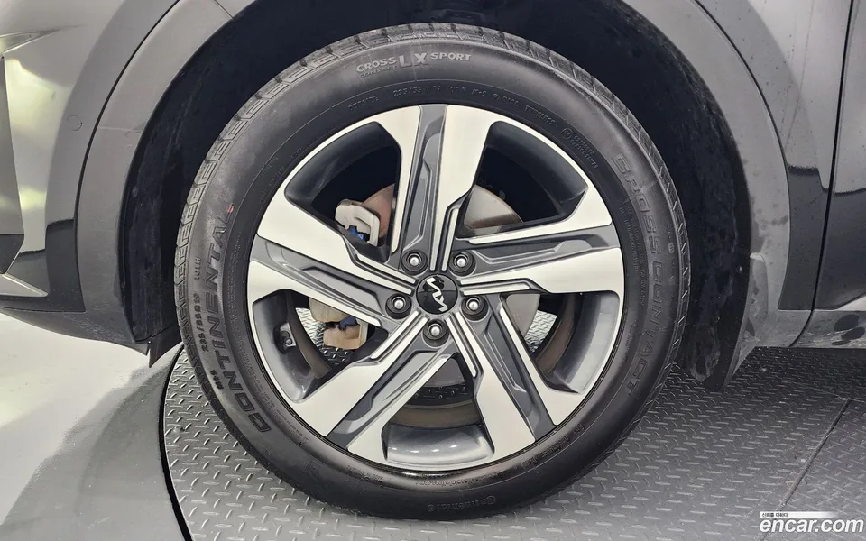 Kia Sorento HEV 1.6 2WD 2023 — миниатюра 5