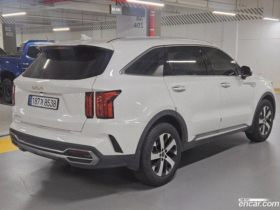 Kia Sorento 2.2 2WD 2022 — миниатюра 3