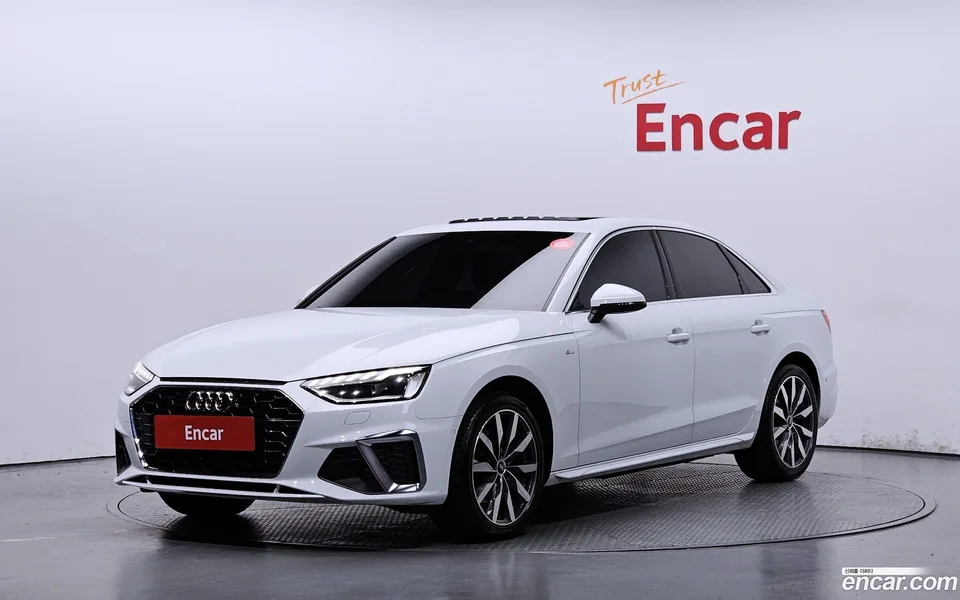 Audi A4 40 TFSI 2023 — фото 1, купить с доставкой в Москву