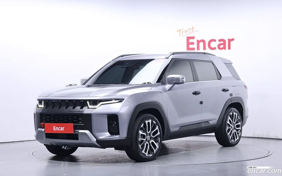 KG Mobility Torres 1.5 2WD 2023 — фото 1, купить с доставкой в Москву
