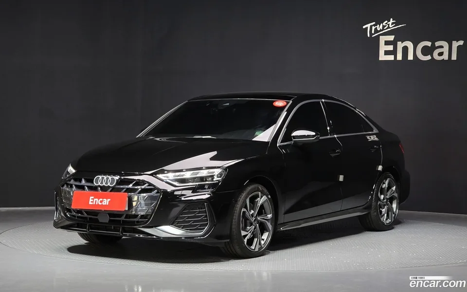 Audi A3 (8Y) 40 TFSI 2025 — фото 1, купить с доставкой в Москву