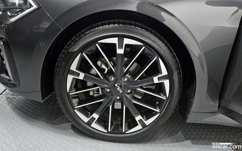 Kia K5 1.6 2023 — миниатюра 2