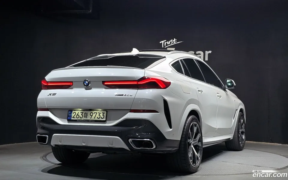 BMW X6 xDrive30d M 2022 — миниатюра 2