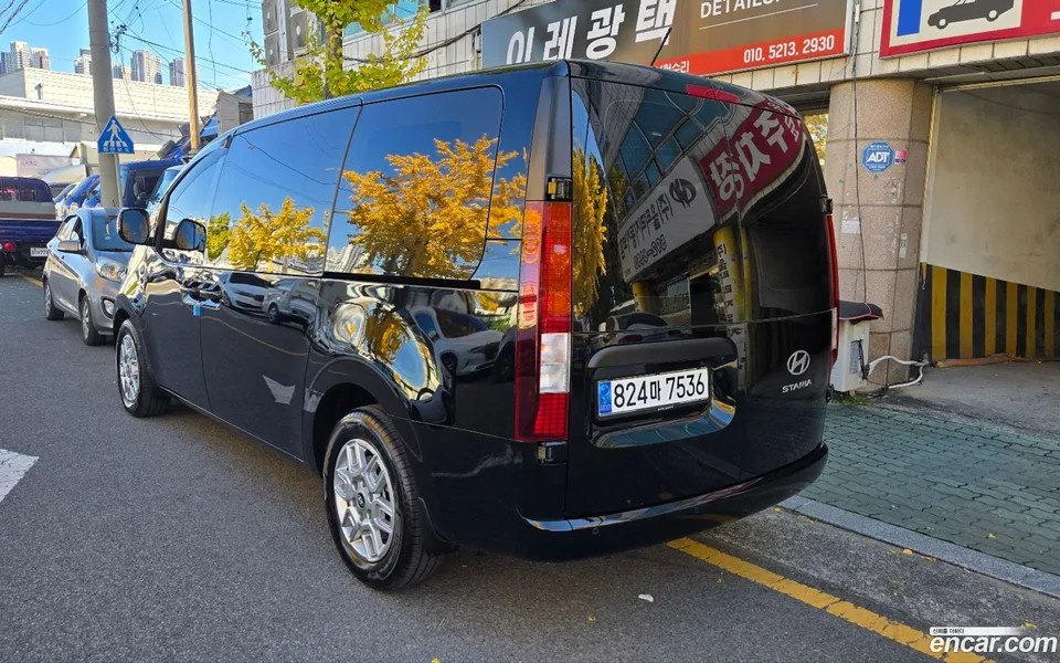 Hyundai Staria 3 2025 — миниатюра 5