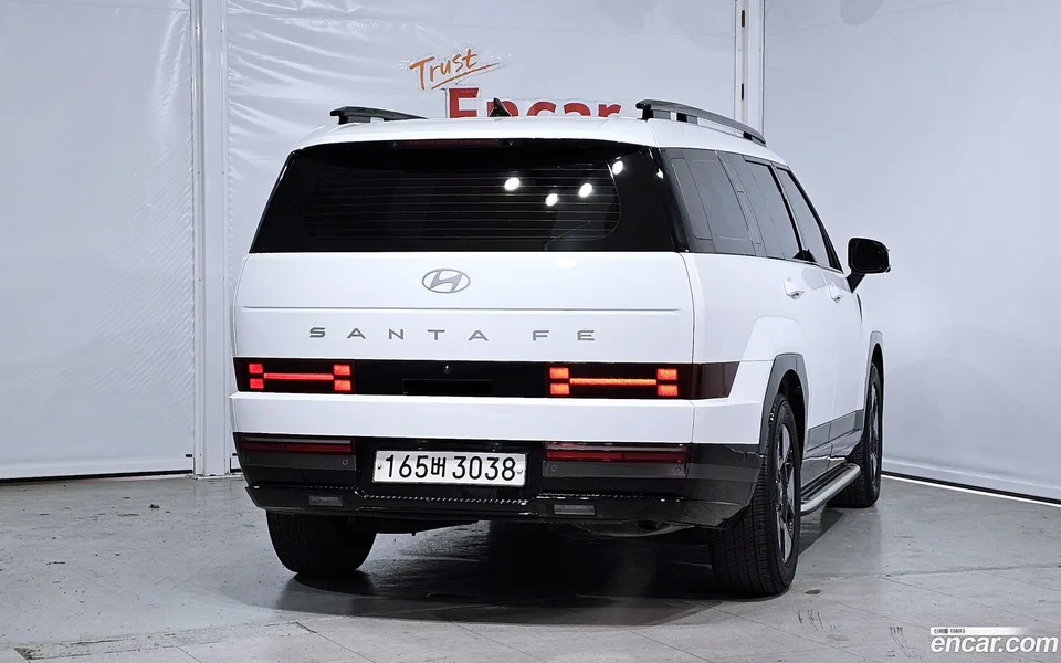 Hyundai SantaFe HEV 1.6 2WD 2023 — миниатюра 4