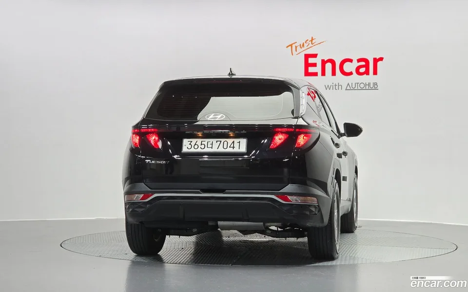 Hyundai Tucson 2.0 2WD 2023 — миниатюра 4