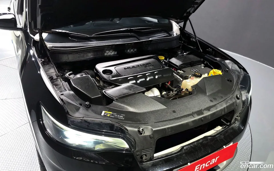 Jeep Cherokee 2.4 AWD 2022 — миниатюра 2