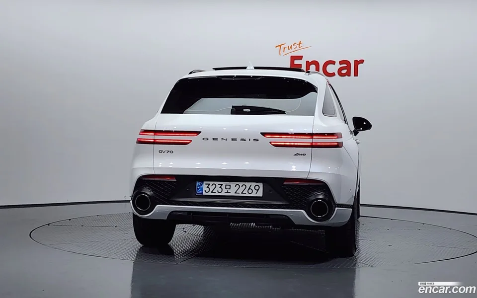 Genesis GV70 2.5T AWD 2024 — миниатюра 4